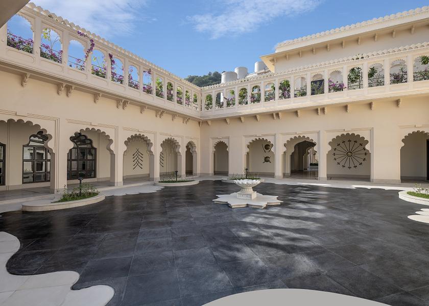 Rajasthan Udaipur Pool