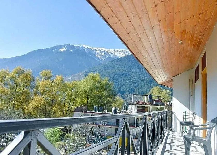 Himachal Pradesh Manali Deluxe Room