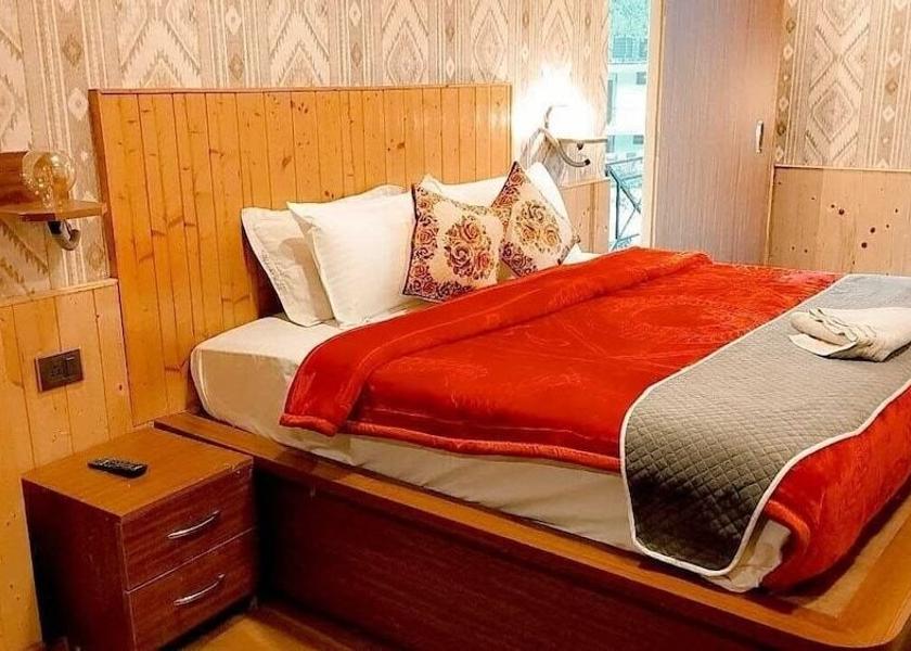 Himachal Pradesh Manali 1025