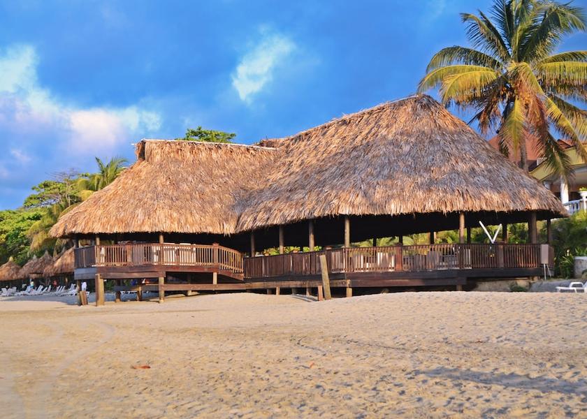 Atlantida La Ceiba Beach