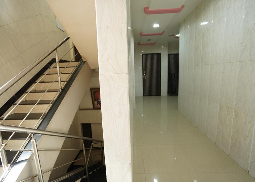 Maharashtra Shirdi Public Areas
