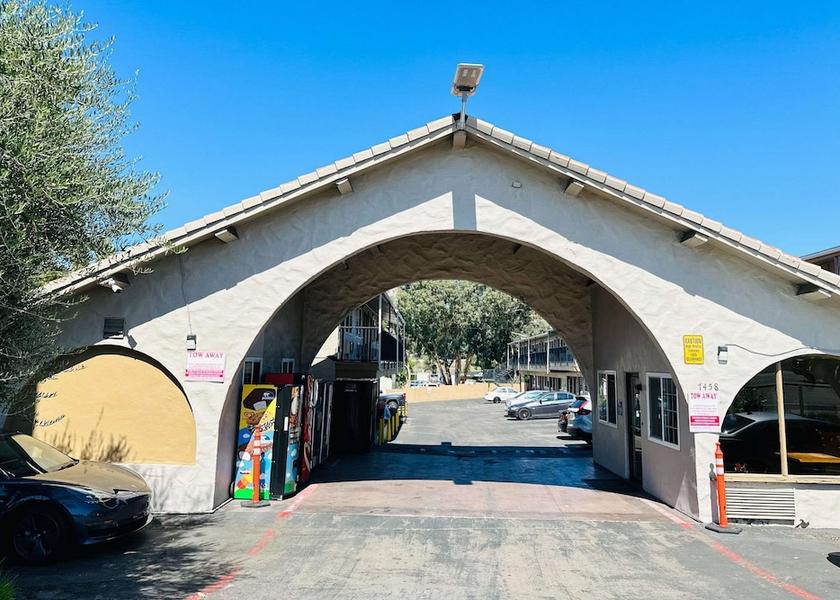 California Lemon Grove Exterior