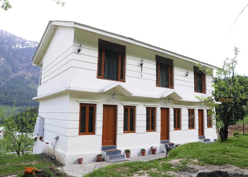 Himachal Pradesh Manali Hotel Exterior