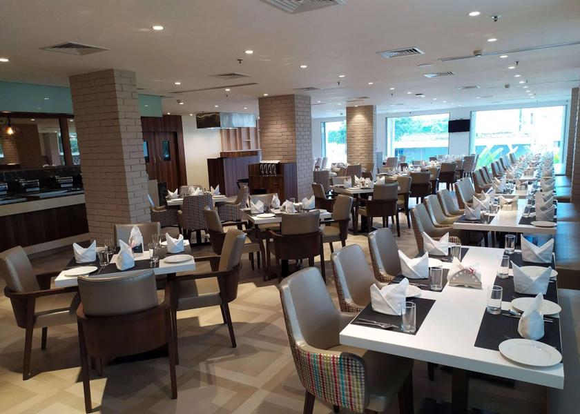 Maharashtra Shirdi Food & Dining