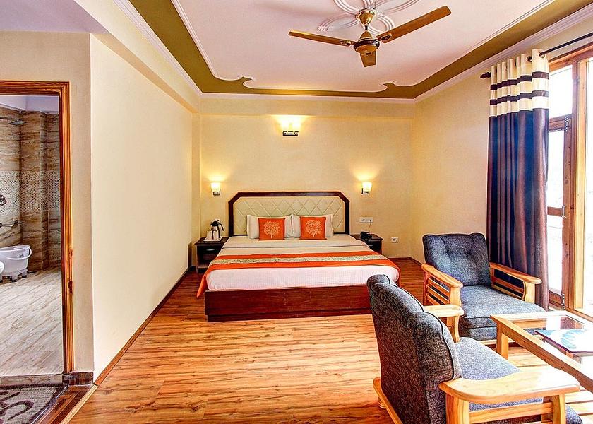 Himachal Pradesh Manali LUXURY ROOM- WITH BALCONY