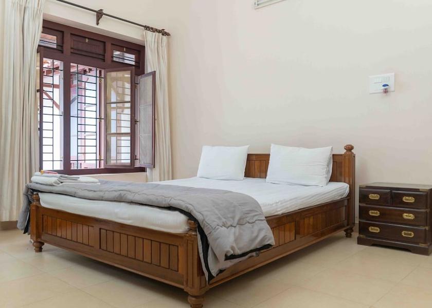 Karnataka Mekur Hosakeri Room