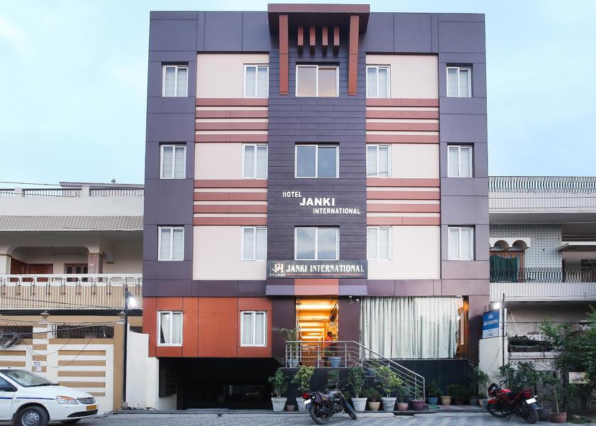 Uttar Pradesh Varanasi Hotel Exterior