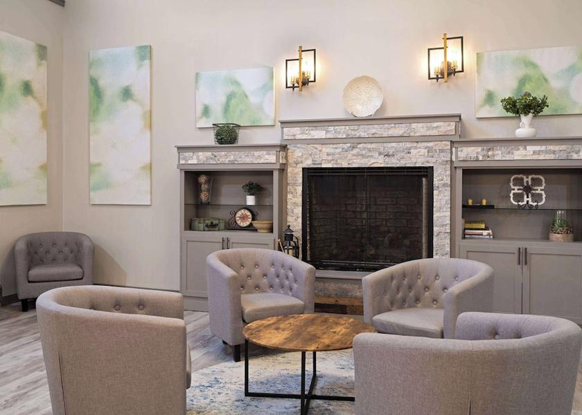 Minnesota Elk River Lobby