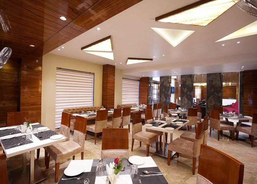 Rajasthan Jaipur Food & Dining