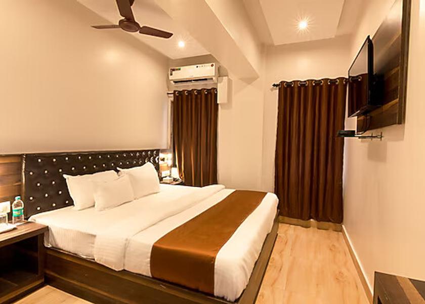Maharashtra Mumbai Deluxe Room