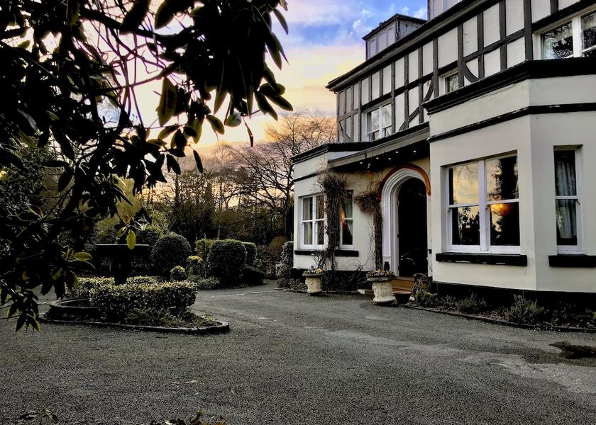 England Ellesmere Port Facade