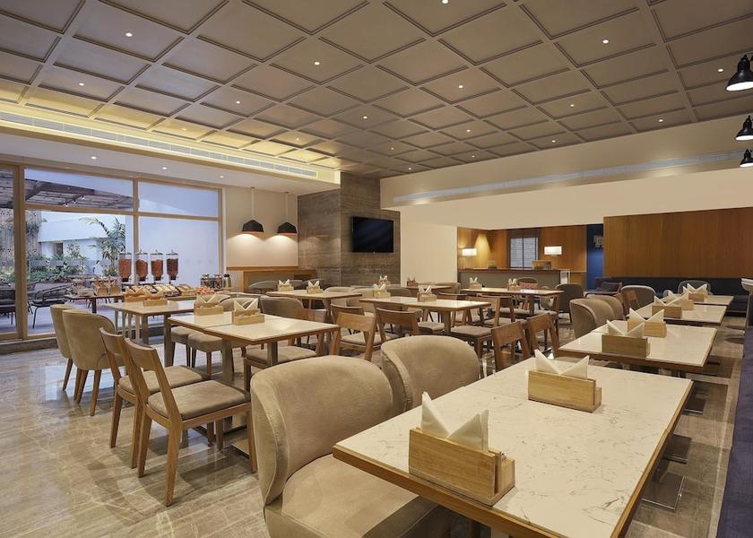 Karnataka Bangalore Food & Dining