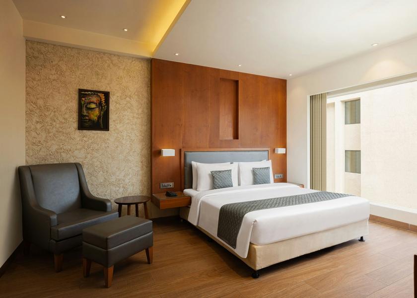 Madhya Pradesh Bhopal Suite Bedroom - King Bed - Armchair - Footstool