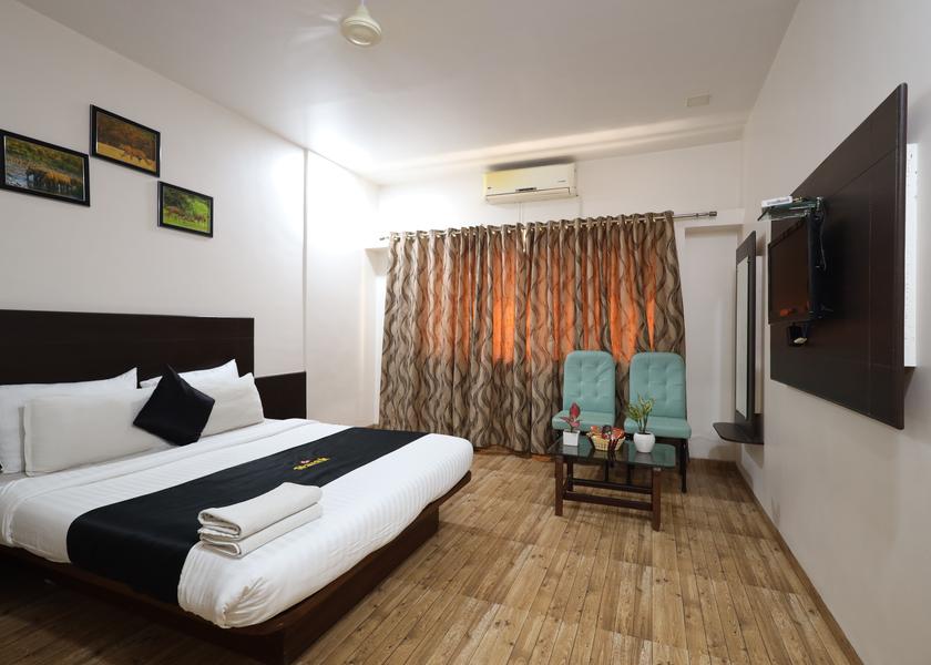Maharashtra Shirdi Deluxe Double Bed