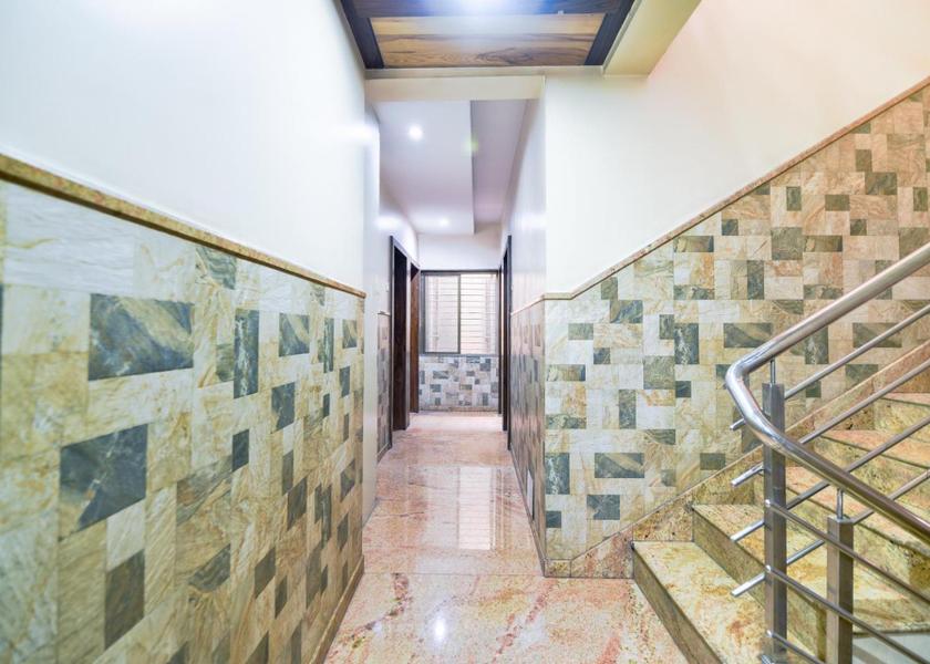 Maharashtra Shirdi Public Areas