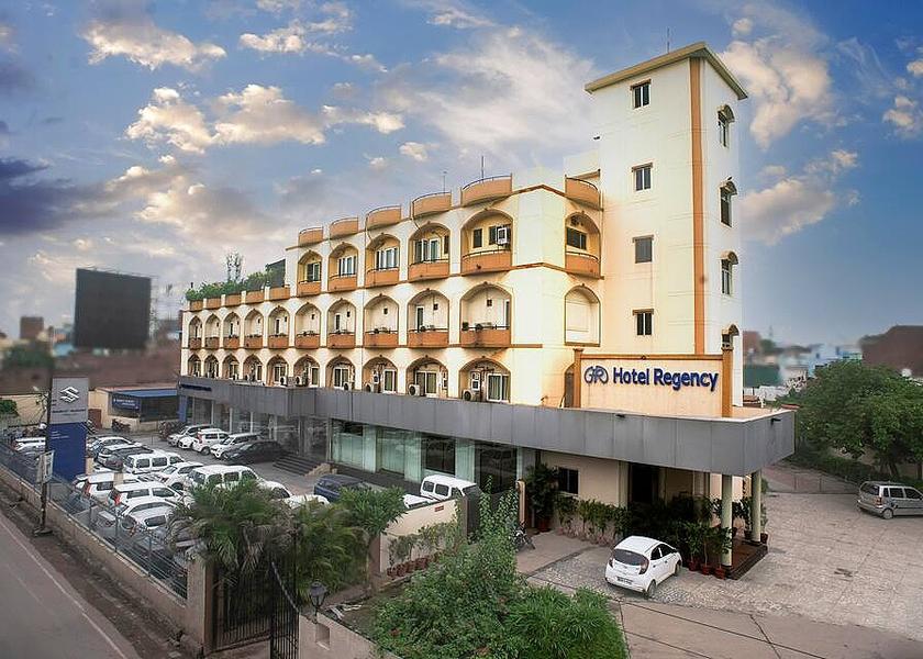 Uttar Pradesh Varanasi Hotel Exterior