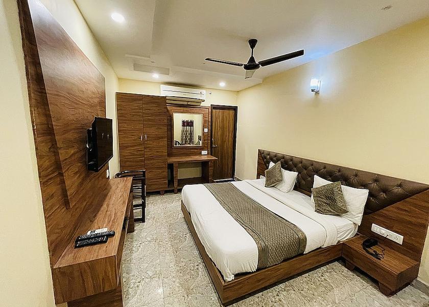 Uttar Pradesh Varanasi Room