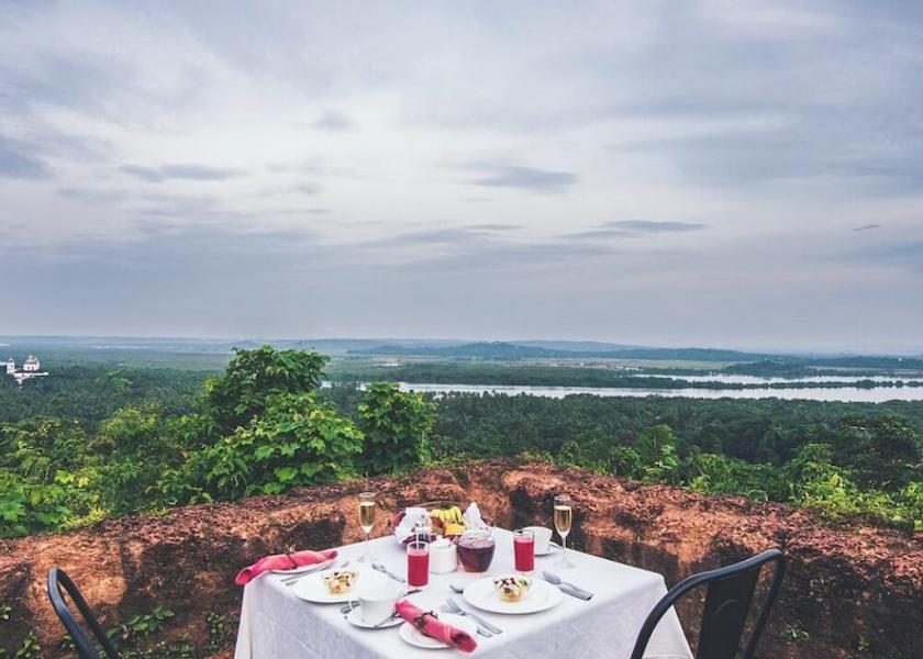 Goa Corlim Terrace/patio
