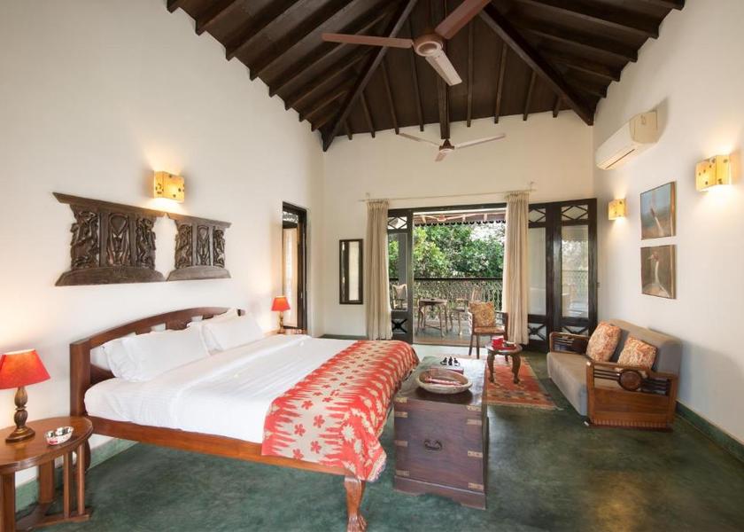 Goa Corlim Banyan Room with Garden View - Two personalised Ayurvedic therapies.  Restorative yoga sessions, Private consultations with our doctors