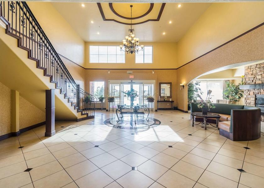 Utah Cedar City Lobby