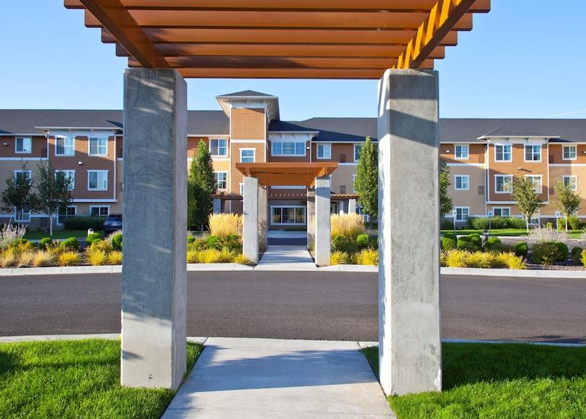 Washington Yakima Facade
