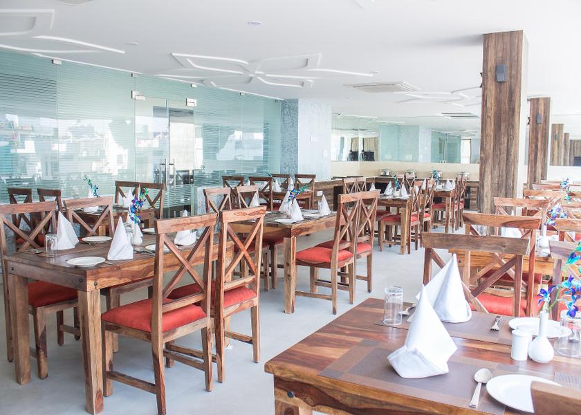 Uttar Pradesh Lucknow Food & Dining