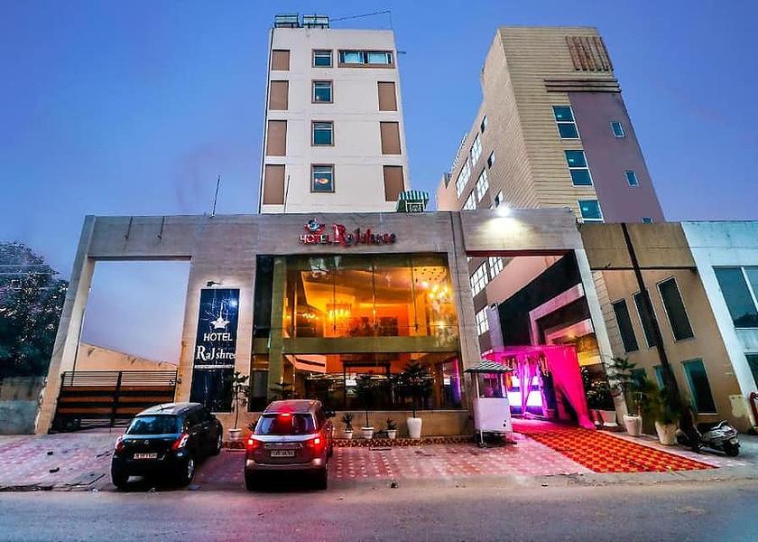 Punjab Chandigarh Hotel Exterior