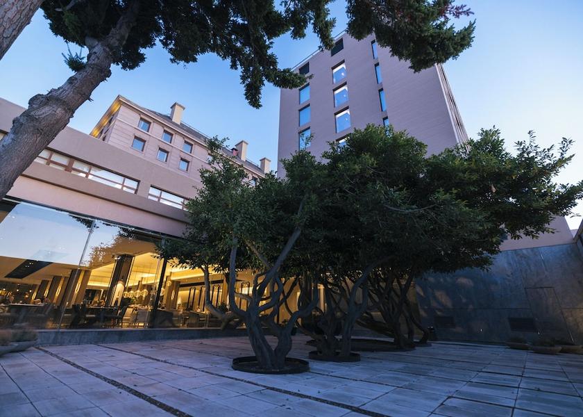 Magallanes Punta Arenas Courtyard