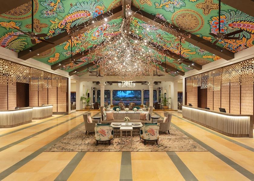 Goa Arossim Lobby