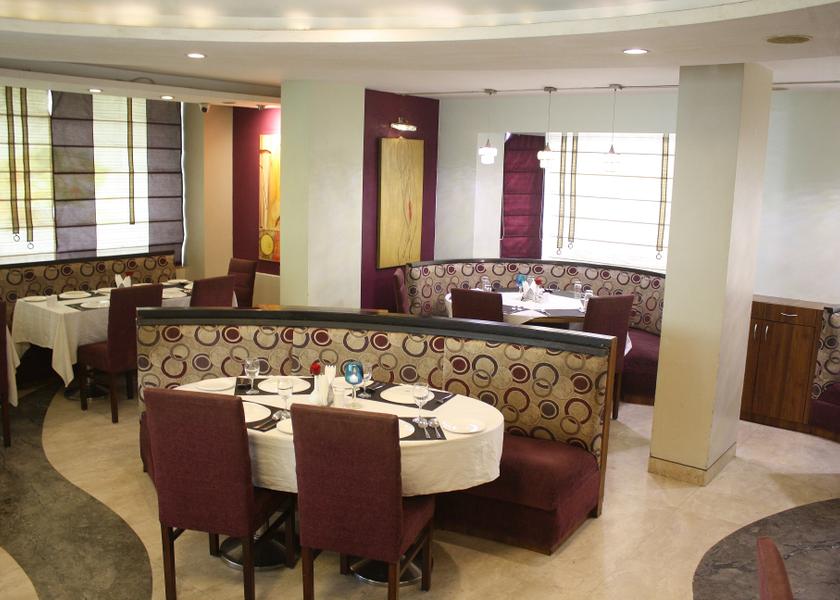 Maharashtra Pune Food & Dining