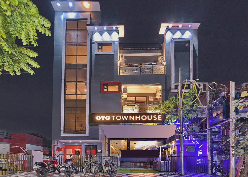 Uttar Pradesh Lucknow Hotel Exterior