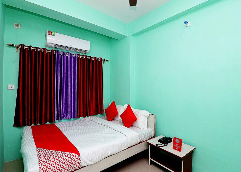 West Bengal Kolkata Classic Triple Room