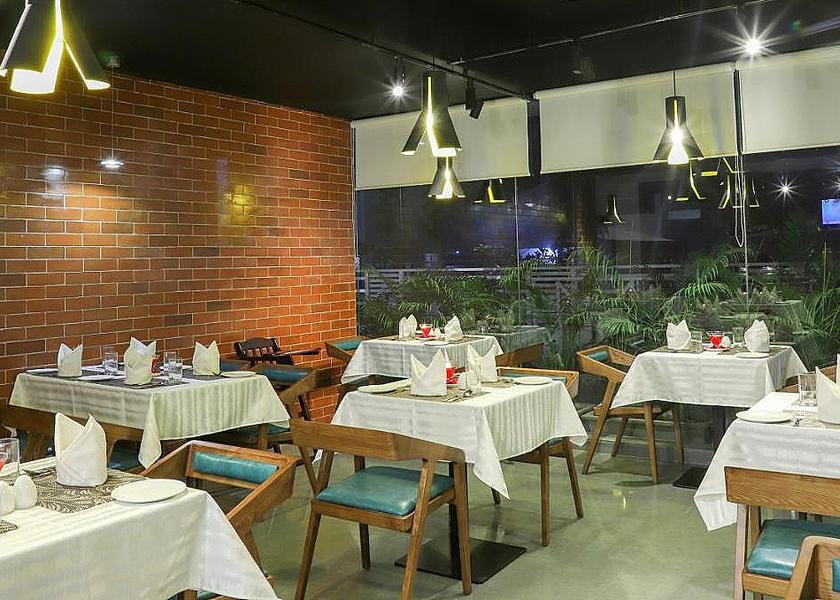 Gujarat Ahmedabad Food & Dining