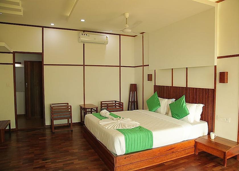 Kerala Munnar Room