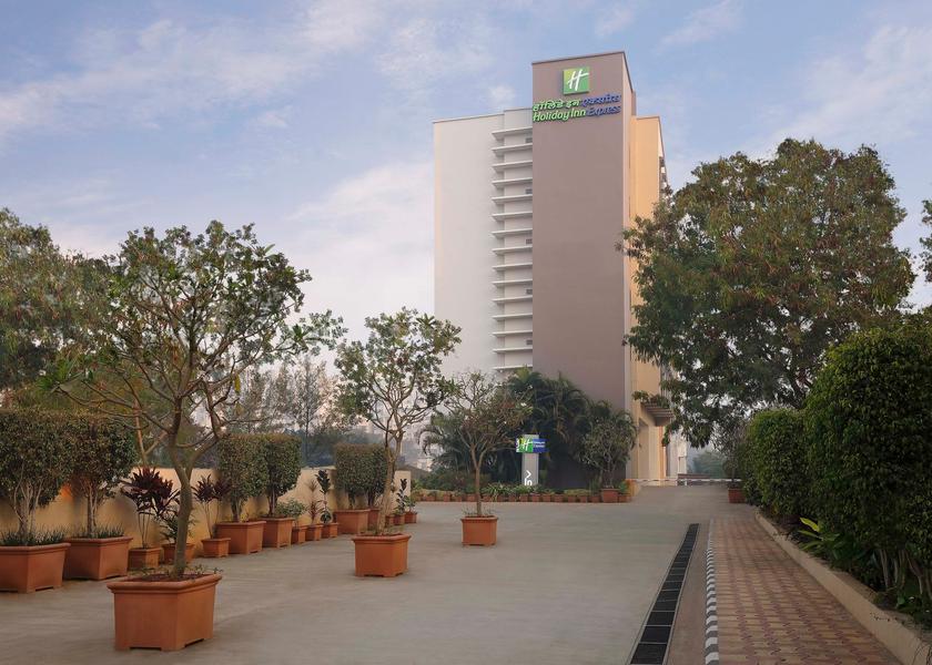 Maharashtra Pune Hotel Exterior