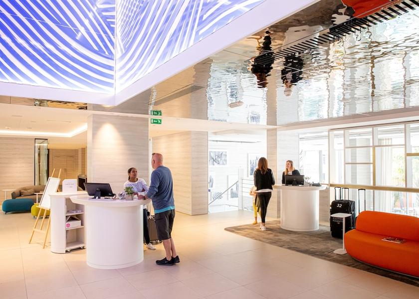 Provence - Alpes - Cote d'Azur Monaco Reception