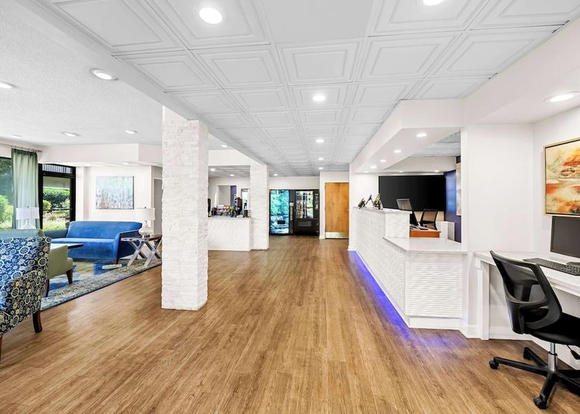 North Carolina Southern Pines Lobby