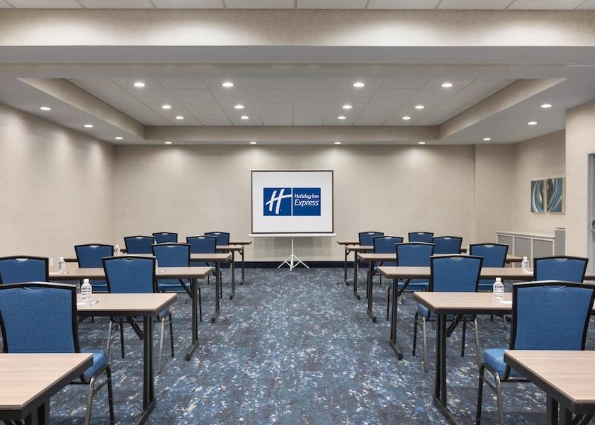 Virginia Dumfries Meeting Room
