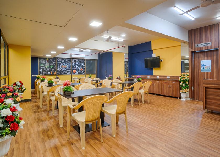 Gujarat Ahmedabad Food & Dining