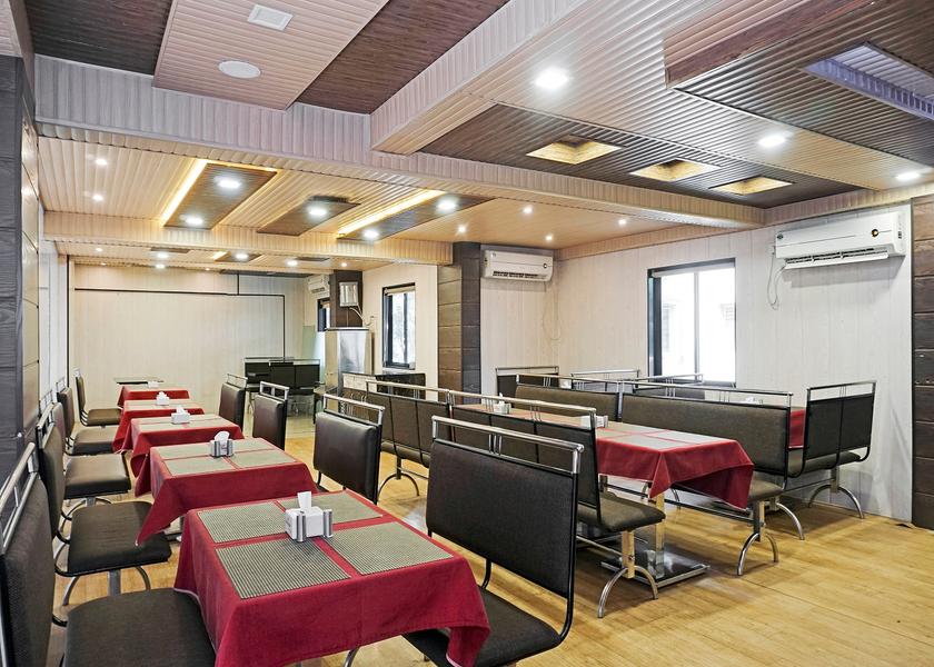 Maharashtra Pune Food & Dining