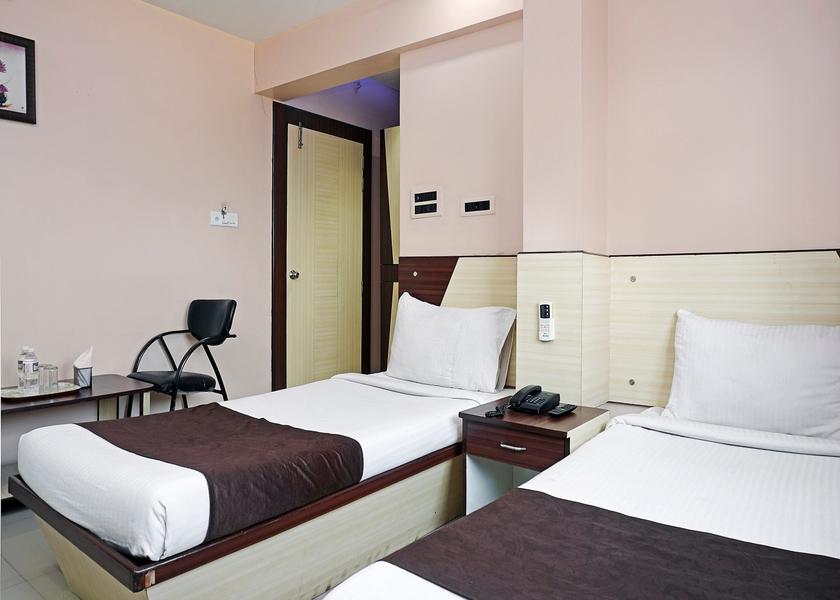 Maharashtra Pune Standard Non AC Room (Guest Age Should be 22 Years & Above)