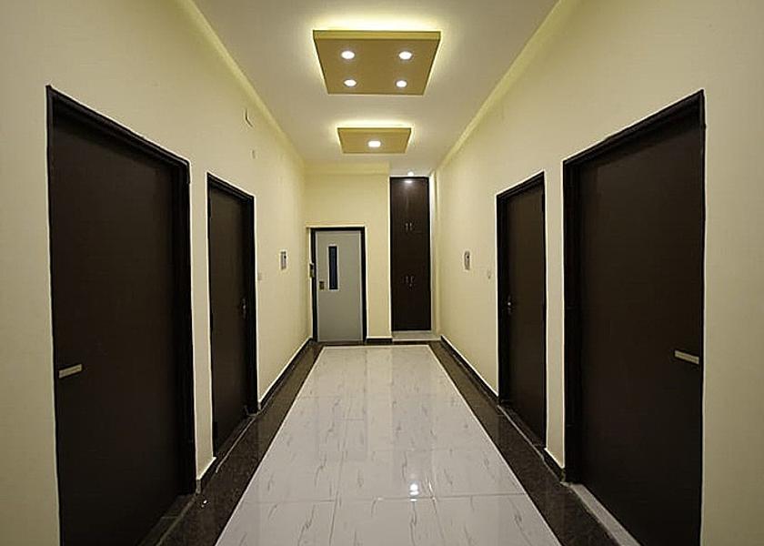 Uttar Pradesh Lucknow Public Areas