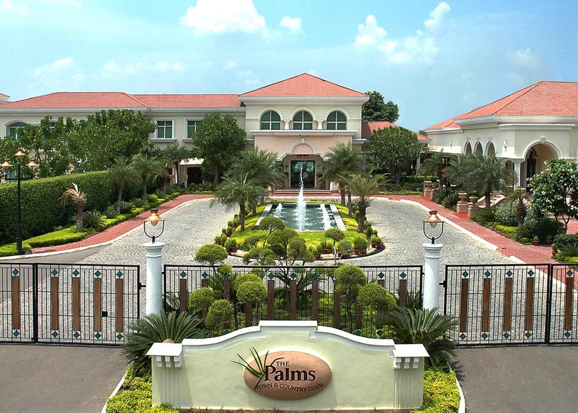 Haryana Gurugram Hotel Exterior