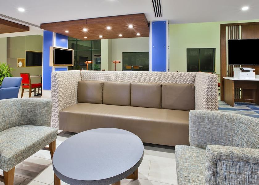 New York Victor Exterior Detail