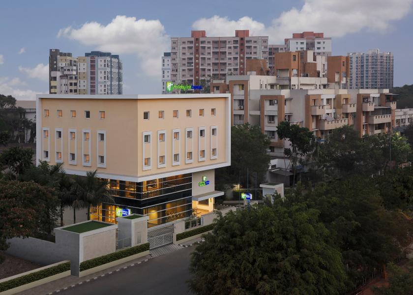 Maharashtra Pune Hotel Exterior