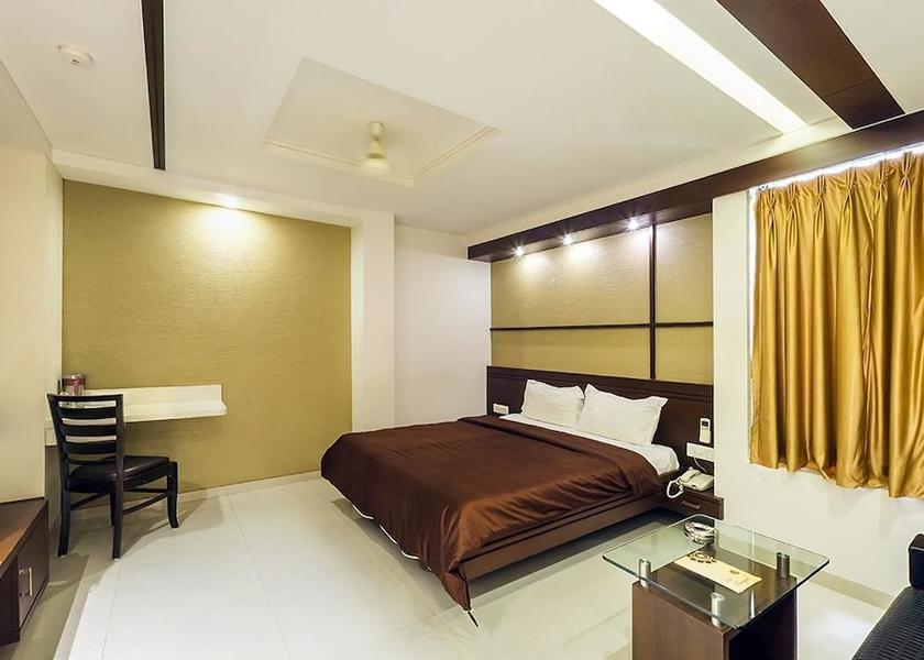 Gujarat Vadodara Room