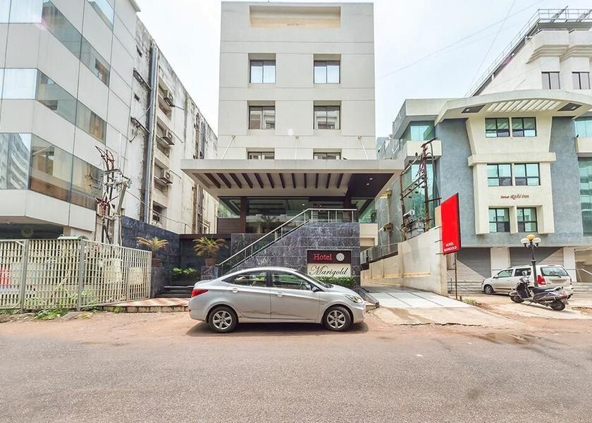 Gujarat Vadodara Parking