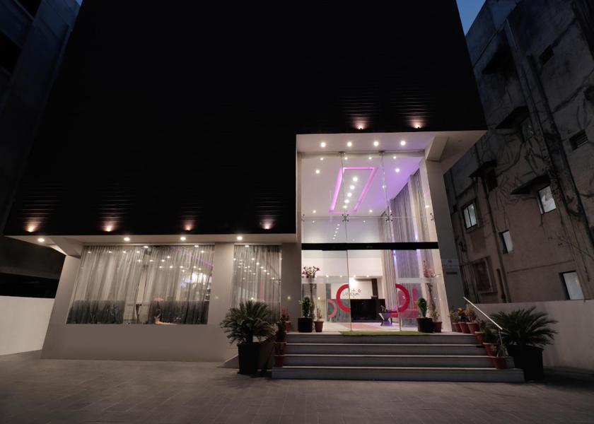 Gujarat Vadodara exterior view