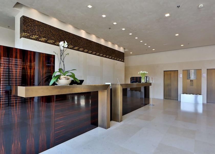 Lombardy Cornaredo Lobby