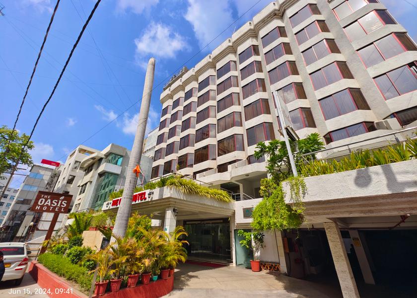Gujarat Vadodara Hotel Exterior